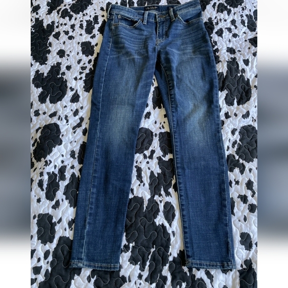 Women's Size 2 Bottoms Lot Jeans Vineyard Vines Lucky Brand Juicy Couture - Picture 3 of 11